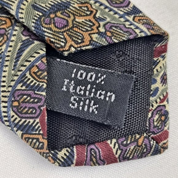 Villa Bugatti Men's Tie Paisley Pattern 100% Italian Silk Cream Red Blue - Picture 6 of 7